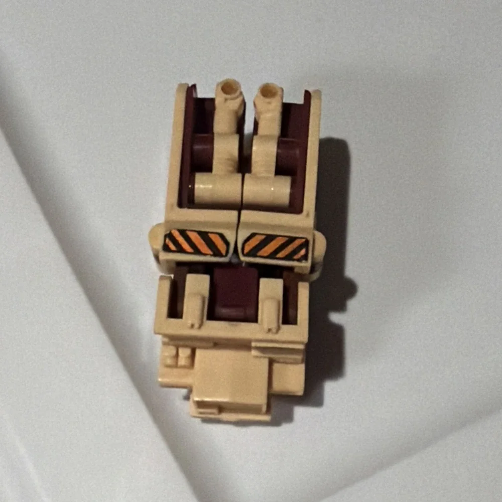 Transformers G1 LANDFILL targetmaster Hasbro
